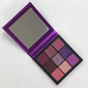 HUDA BEAUTY-Amethyst Obsessions Eyeshadow Palette